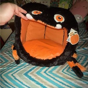 Spider Pet Bed